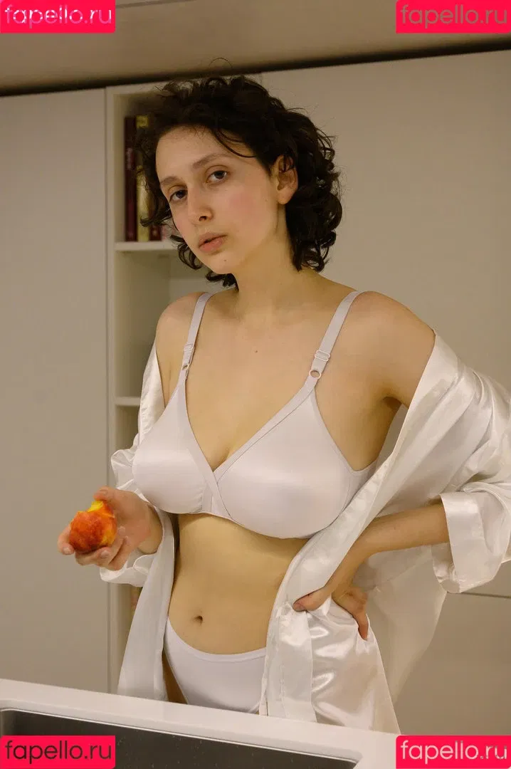 Helga Amor Onlyfans Photo Gallery 