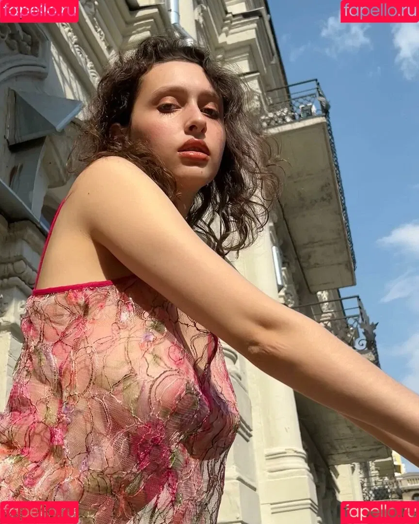 Helga Amor Onlyfans Photo Gallery 