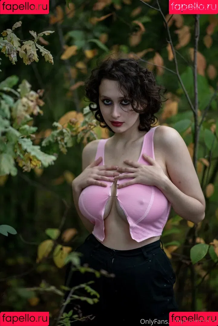 Helga Amor Onlyfans Photo Gallery 