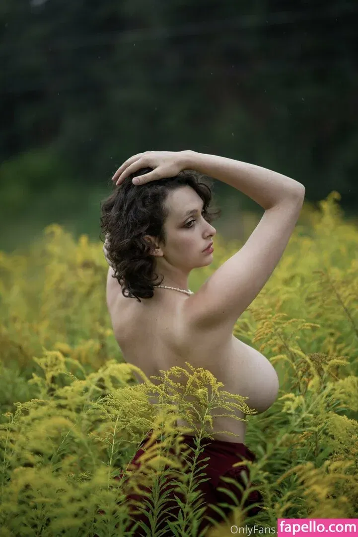 Helga Amor Onlyfans Photo Gallery 