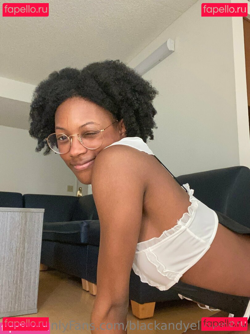 blackandyellownsfw Nude Onlyfans Photo 36