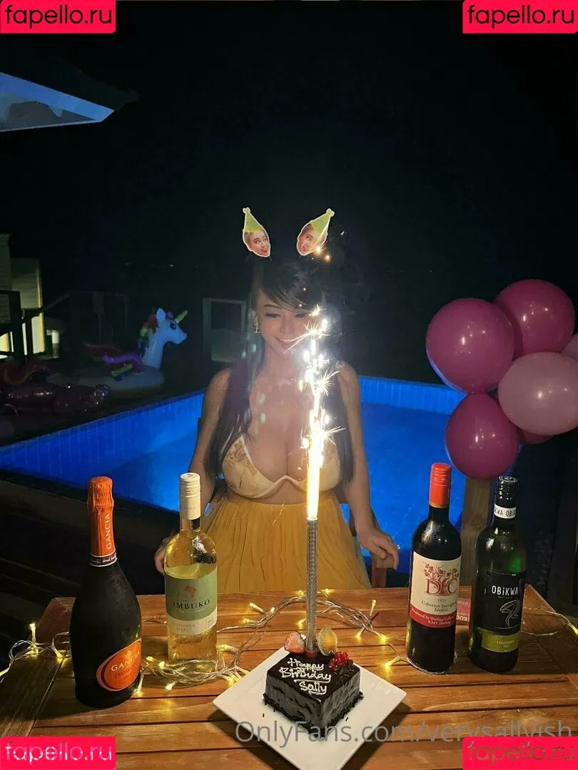 verysallyish Onlyfans Photo Gallery 