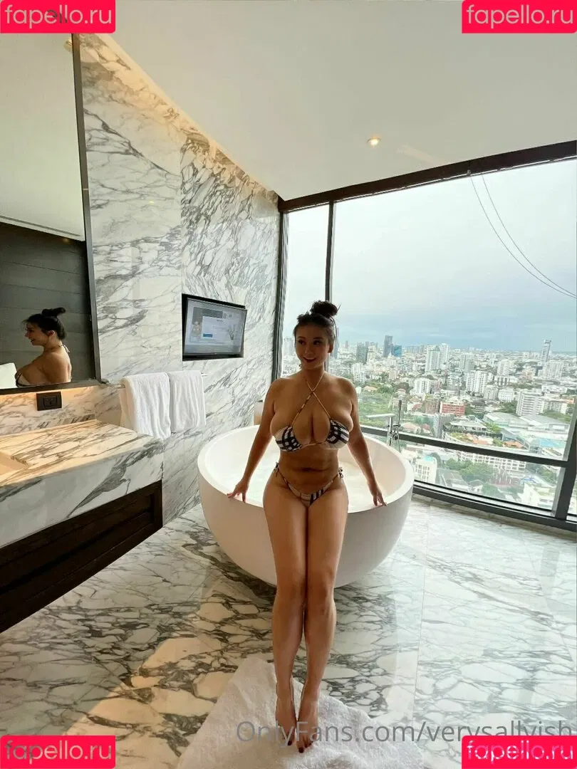 verysallyish Onlyfans Photo Gallery 