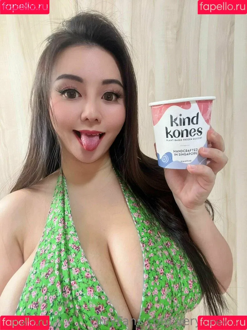 verysallyish Onlyfans Photo Gallery 