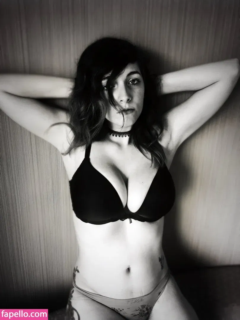 Xheatherbryantx Onlyfans Photo Gallery 