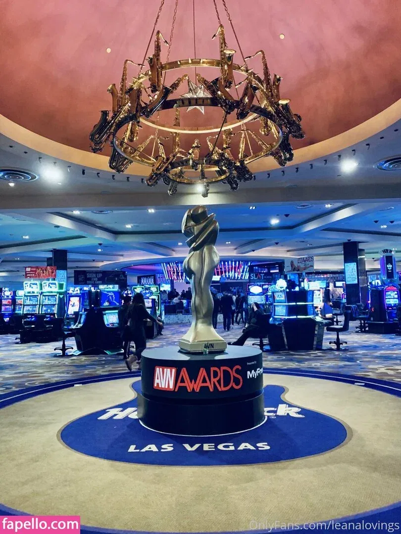 leanalovings Onlyfans Photo Gallery 