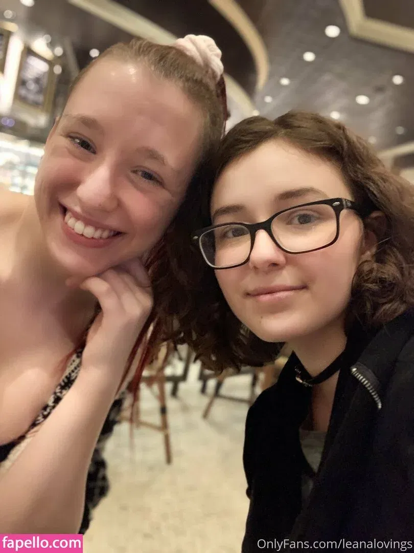 leanalovings Onlyfans Photo Gallery 