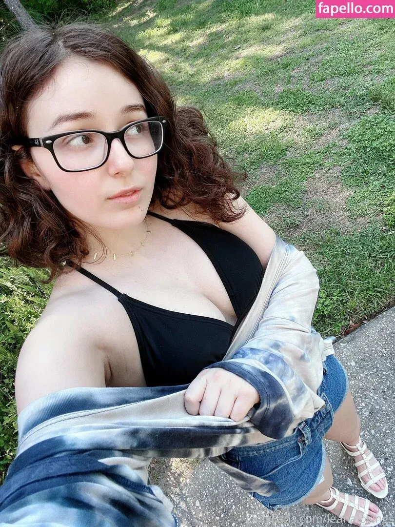 leanalovings Onlyfans Photo Gallery 