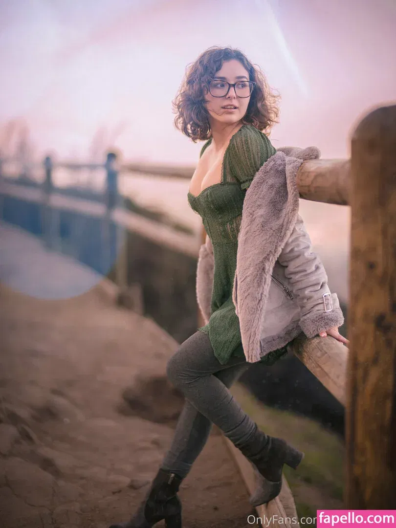 leanalovings Onlyfans Photo Gallery 