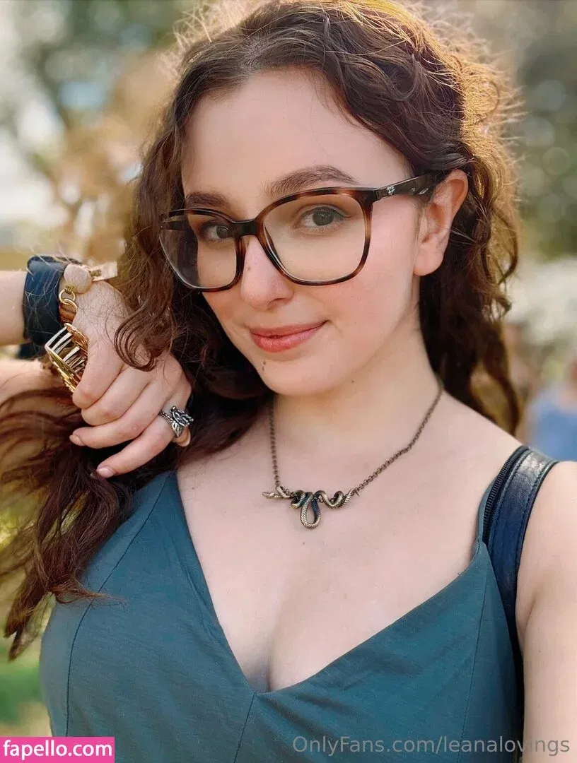 leanalovings Onlyfans Photo Gallery 