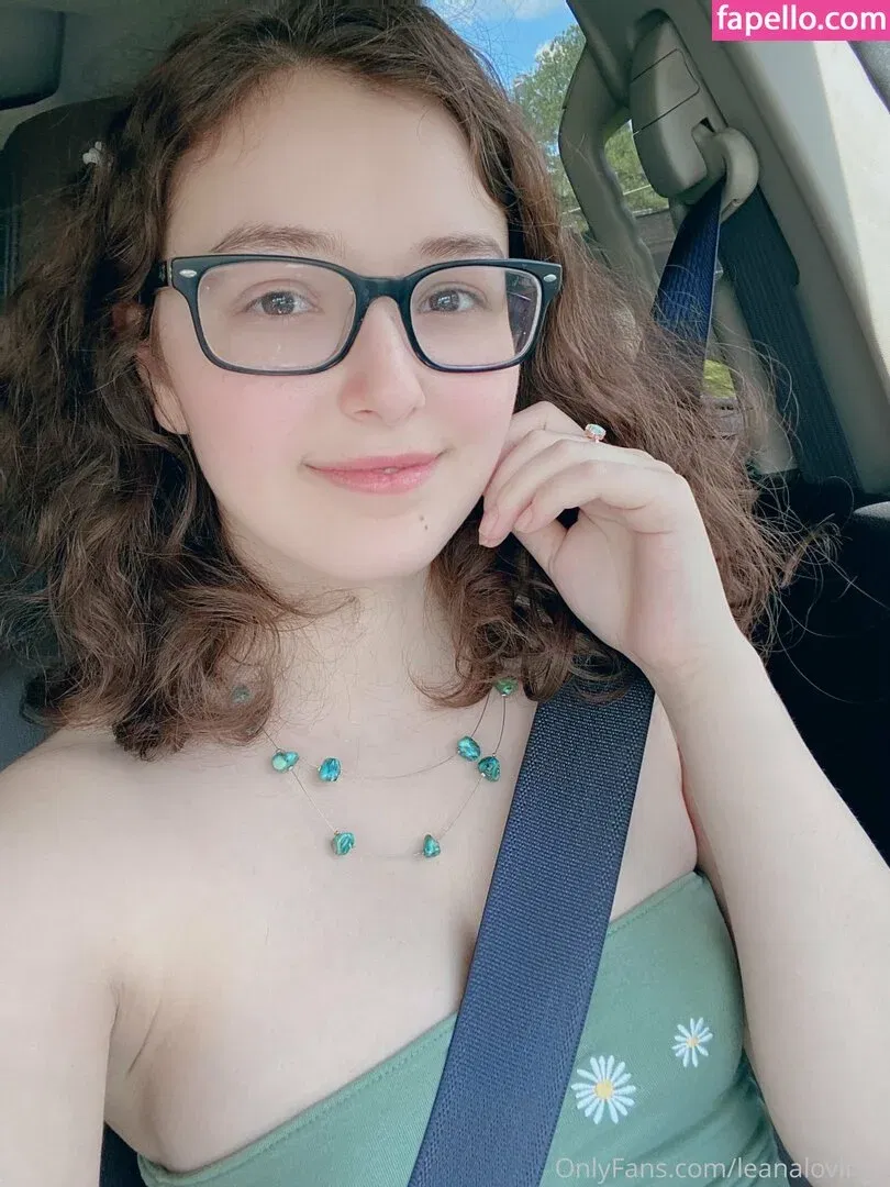 leanalovings Onlyfans Photo Gallery 