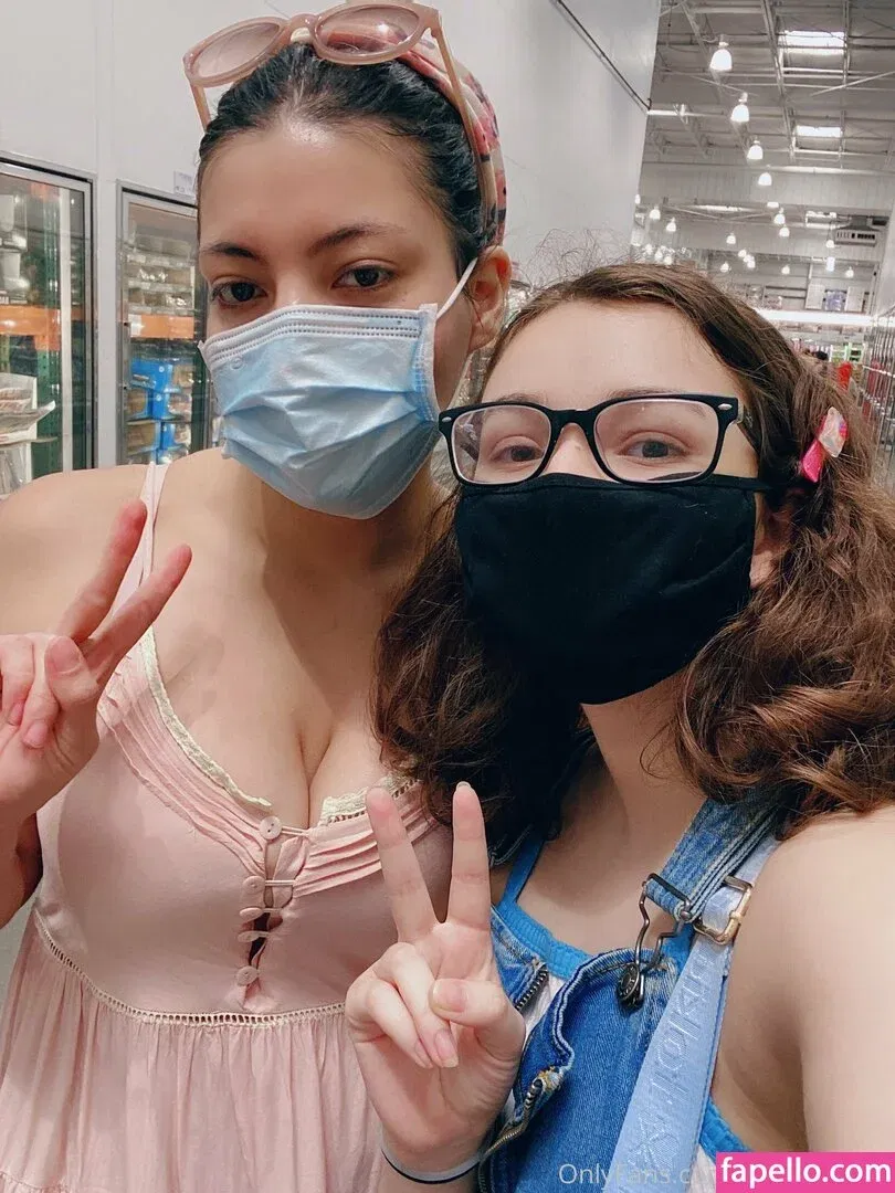 leanalovings Onlyfans Photo Gallery 