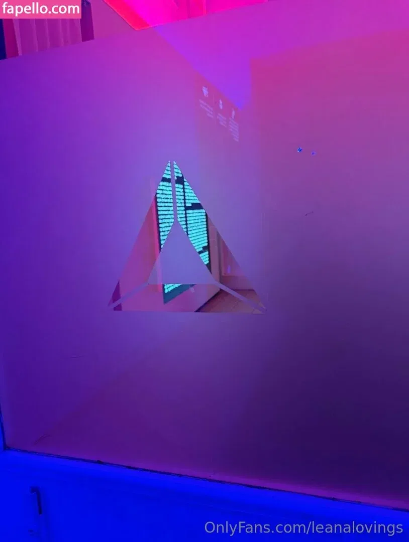 leanalovings Onlyfans Photo Gallery 