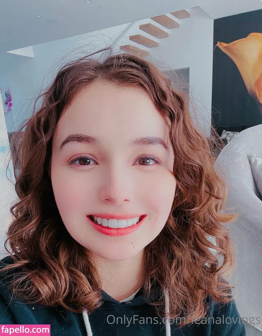 leanalovings Onlyfans Photo Gallery 