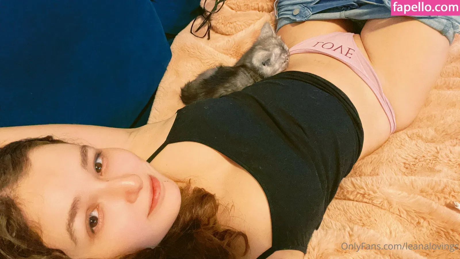 leanalovings Onlyfans Photo Gallery 