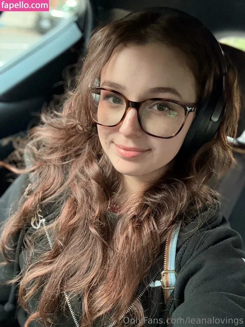 leanalovings Onlyfans Photo Gallery 