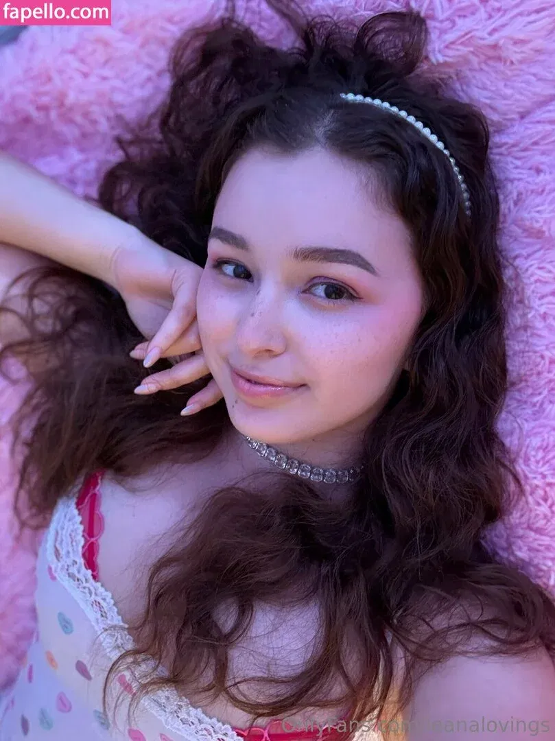 leanalovings Onlyfans Photo Gallery 