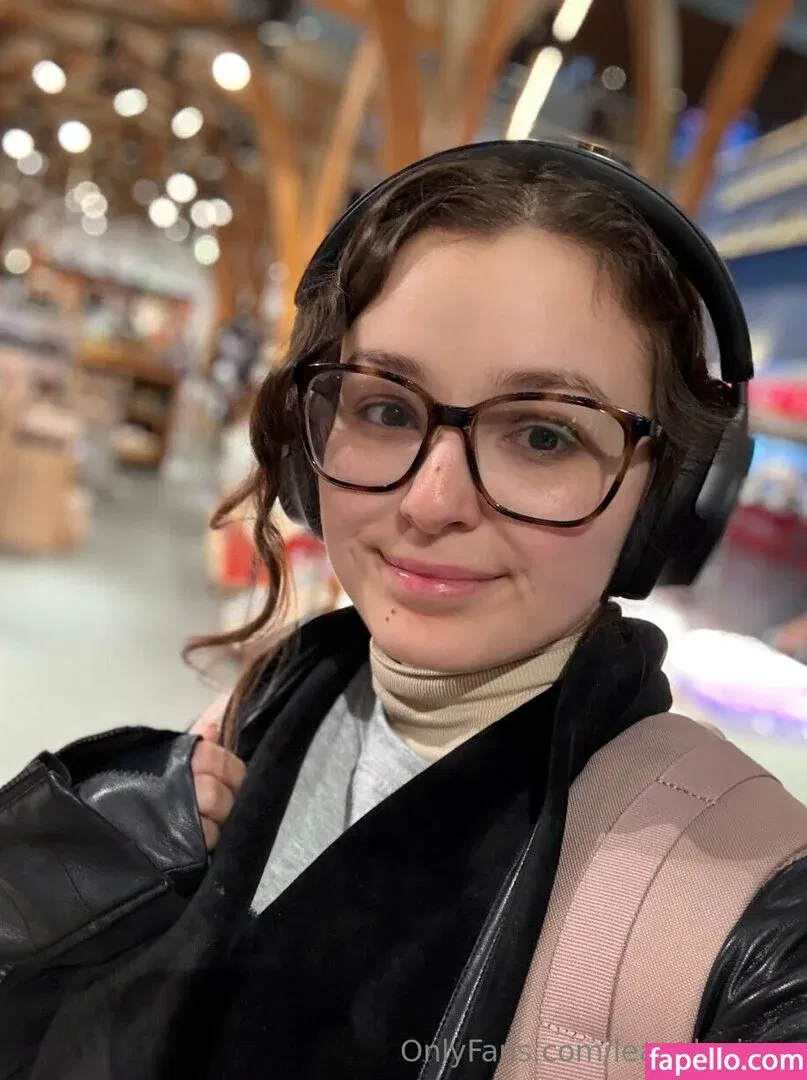 leanalovings Onlyfans Photo Gallery 