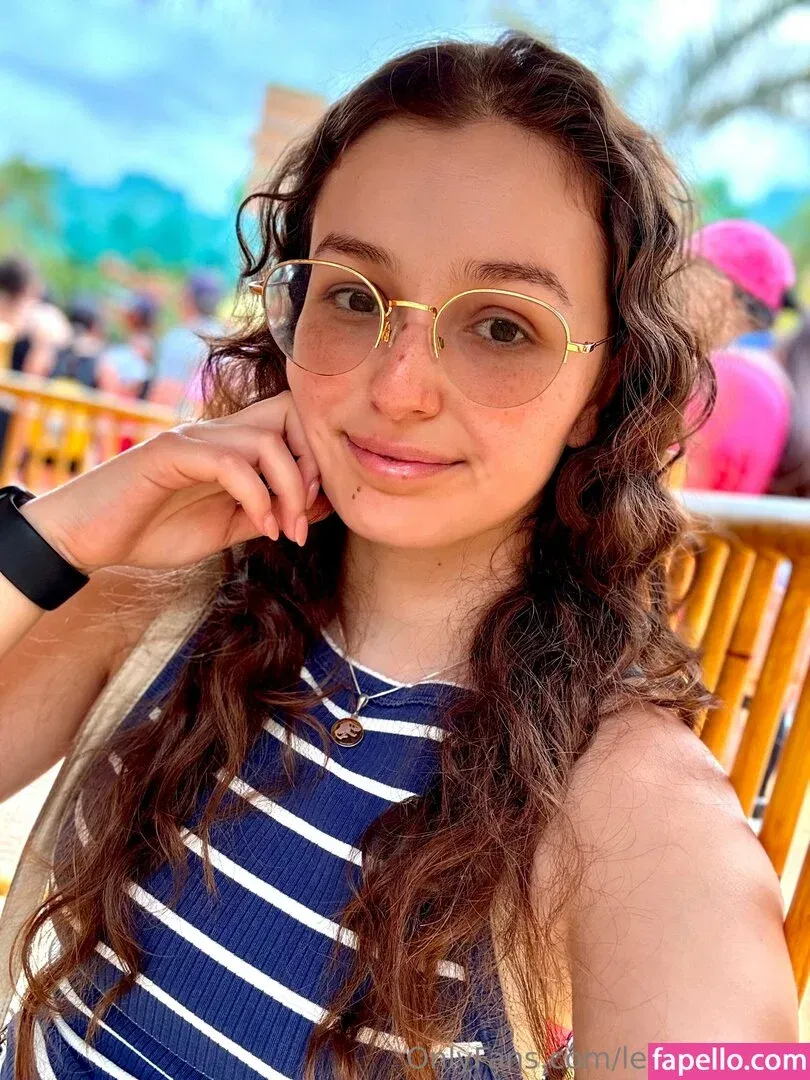 leanalovings Onlyfans Photo Gallery 