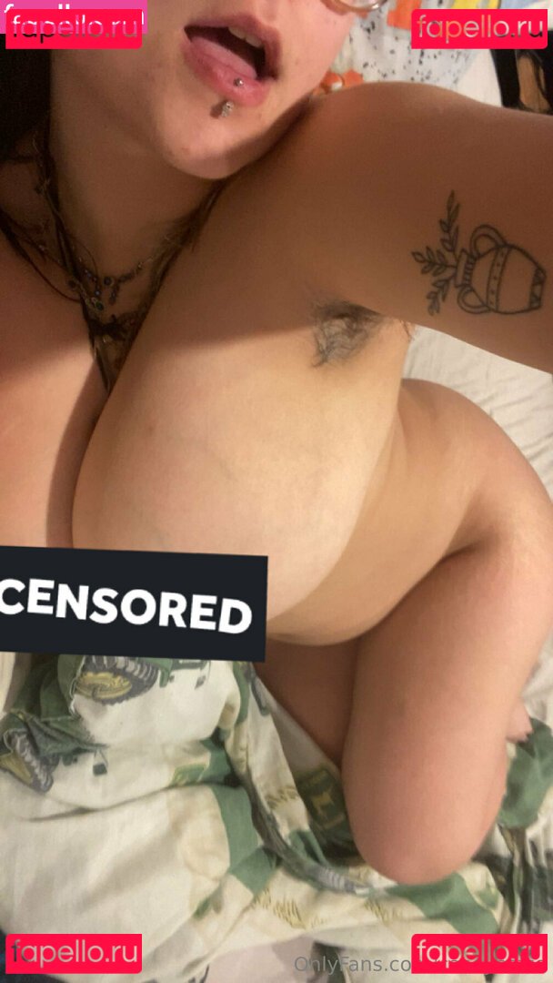 awkwardcasey / caseycmss Nude Onlyfans Photo 29