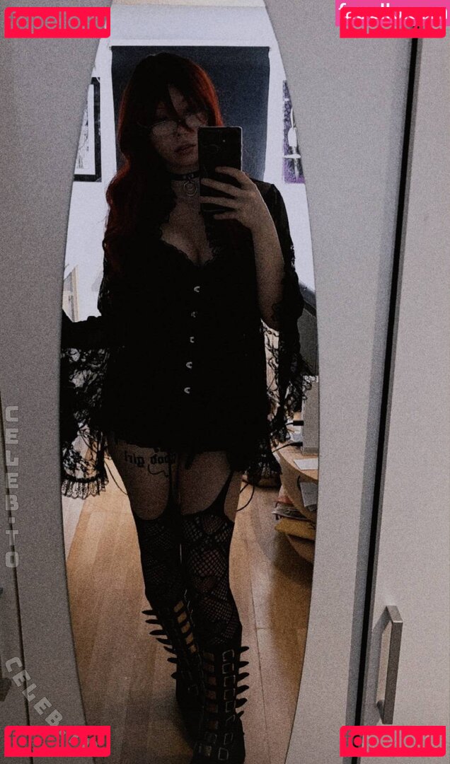 Kleine_Seras Nude Onlyfans Photo 8