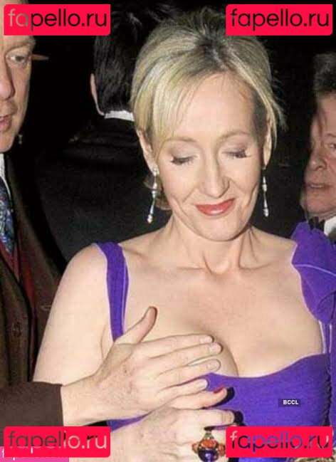 Joanne K Rowling Nude Onlyfans Photo 8