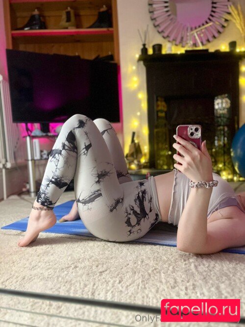 Lilyisflexy Nude Onlyfans Photo 10