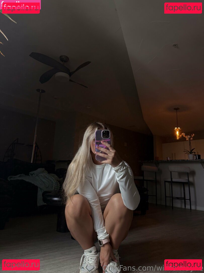 winterrayne__ / winterrrayne Nude Onlyfans Photo 25