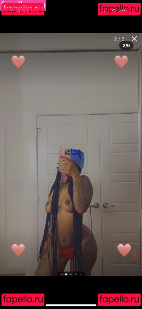 Emary Chanel / emarychanel / emmychanel Nude Onlyfans Photo 9
