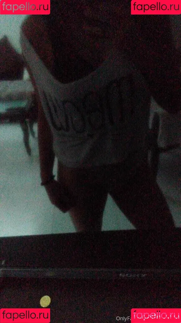 Yuwummie Onlyfans Photo Gallery 