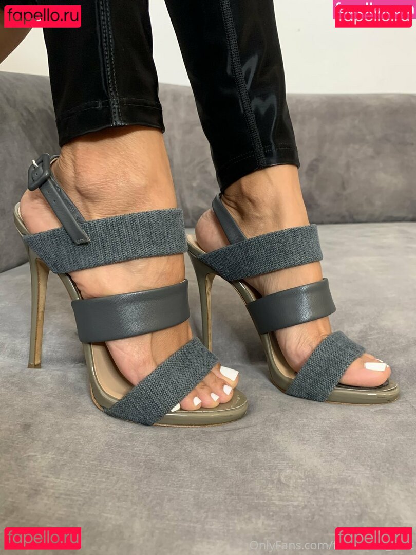 Francesca_feet Nude Onlyfans Photo 23
