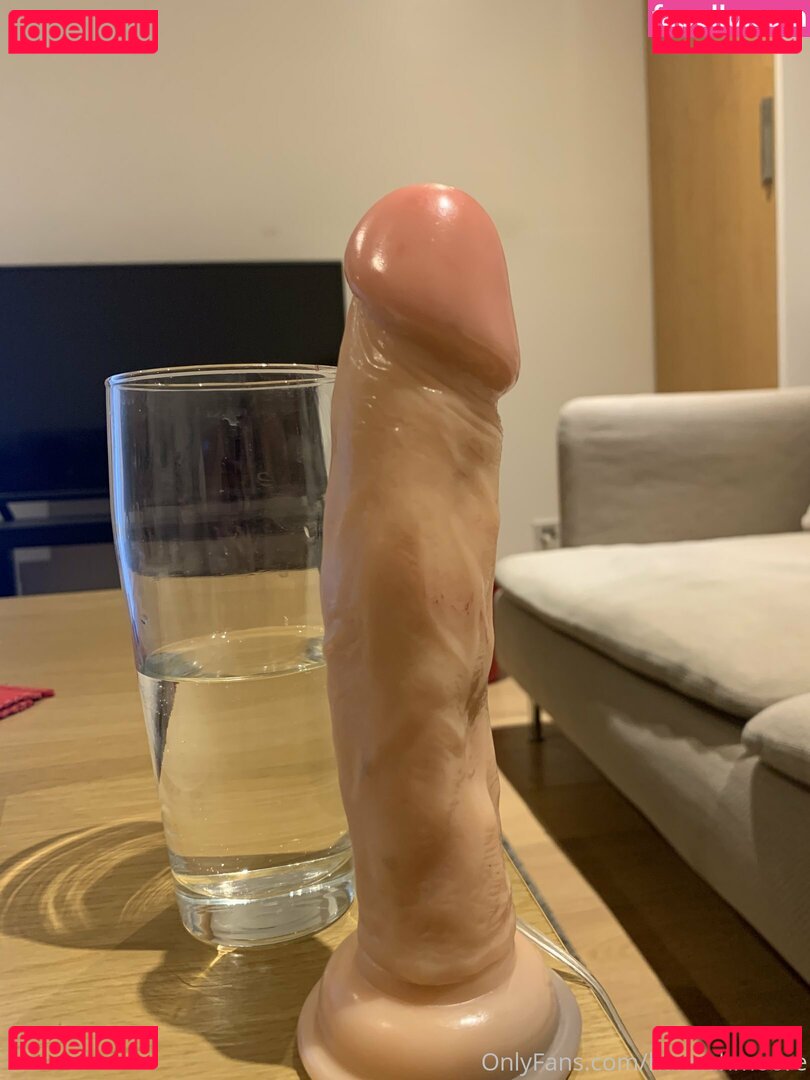 hannahgmoore_ / hannahmoore Onlyfans Photo Gallery 