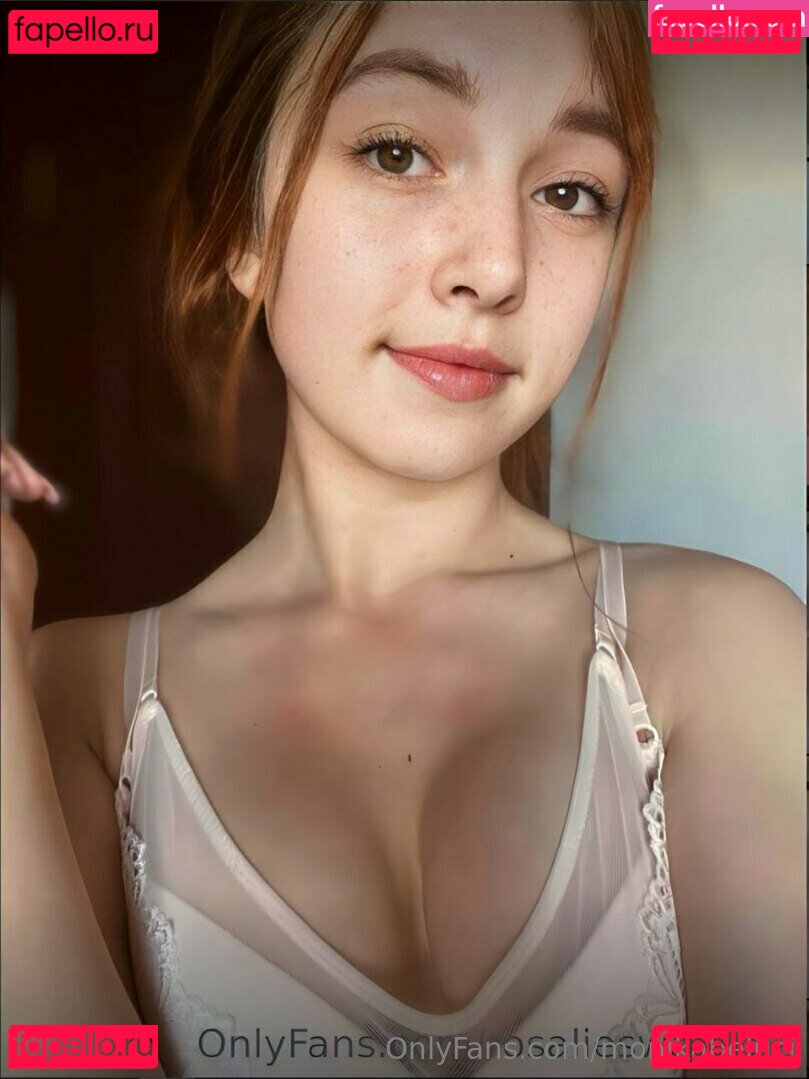 monicabellucciofficiel / monikabeluci Onlyfans Photo Gallery 