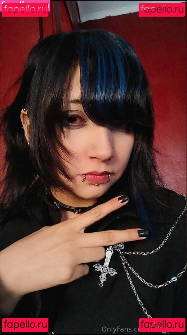 innluu / innuvukuu Onlyfans Photo Gallery 