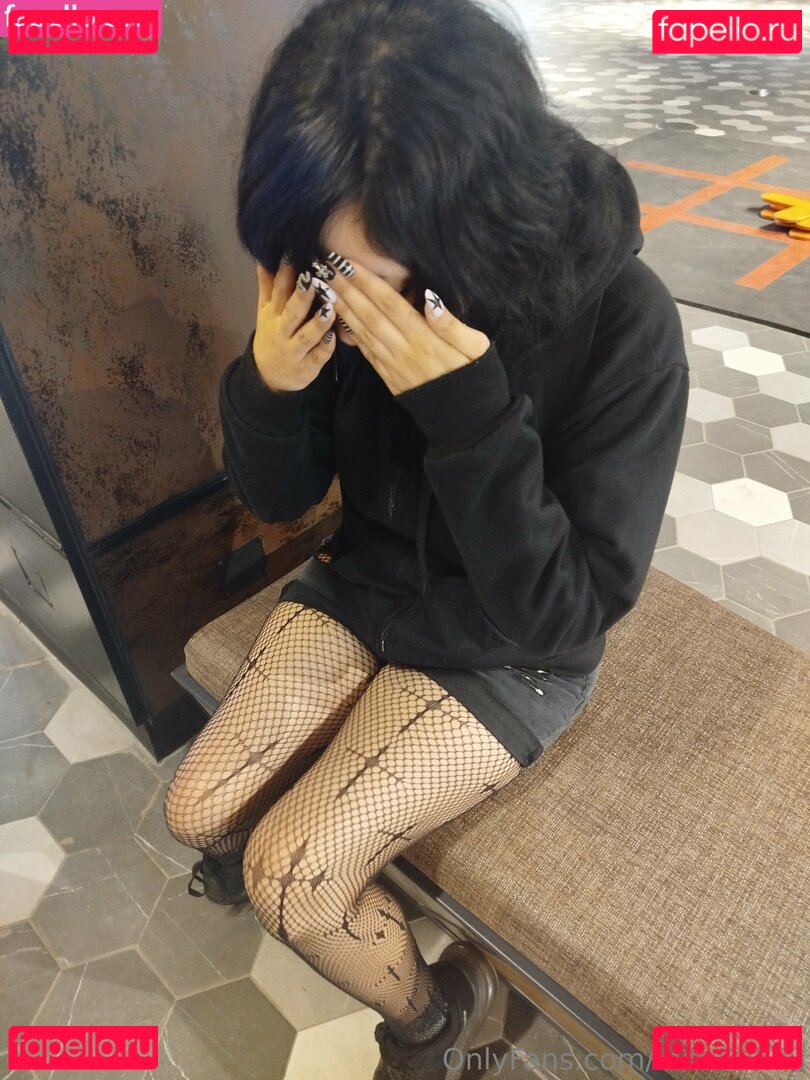 innluu / innuvukuu Onlyfans Photo Gallery 