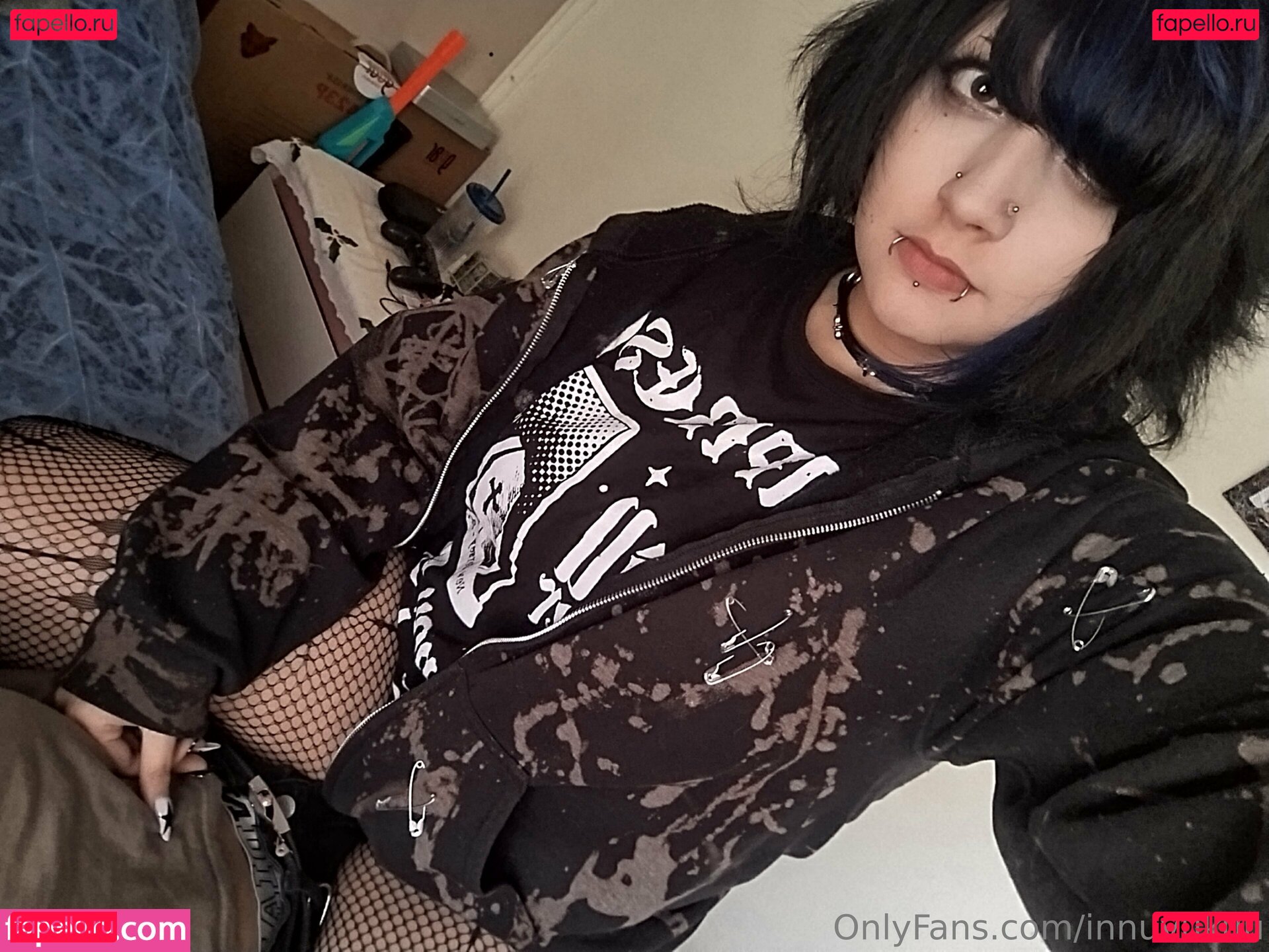 innluu / innuvukuu Onlyfans Photo Gallery 