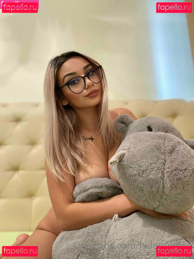 Helenqueen / helenowen Onlyfans Photo Gallery 