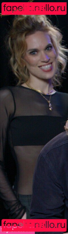 Hollie Bennett / pheonixb / tshaileybennett Onlyfans Photo Gallery 