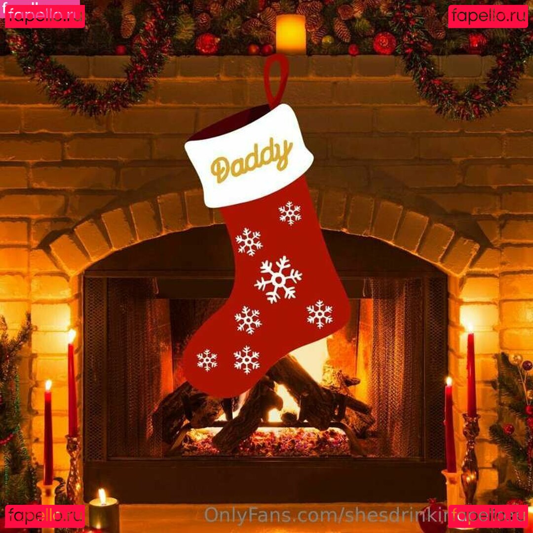 ava-evans / shesdrinkingcoffee Onlyfans Photo Gallery 