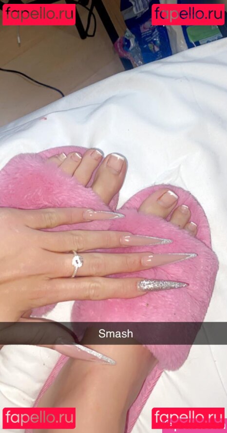 Jula Mayana / barbie420babe / julamayanaaa / xjulamay Onlyfans Photo Gallery 