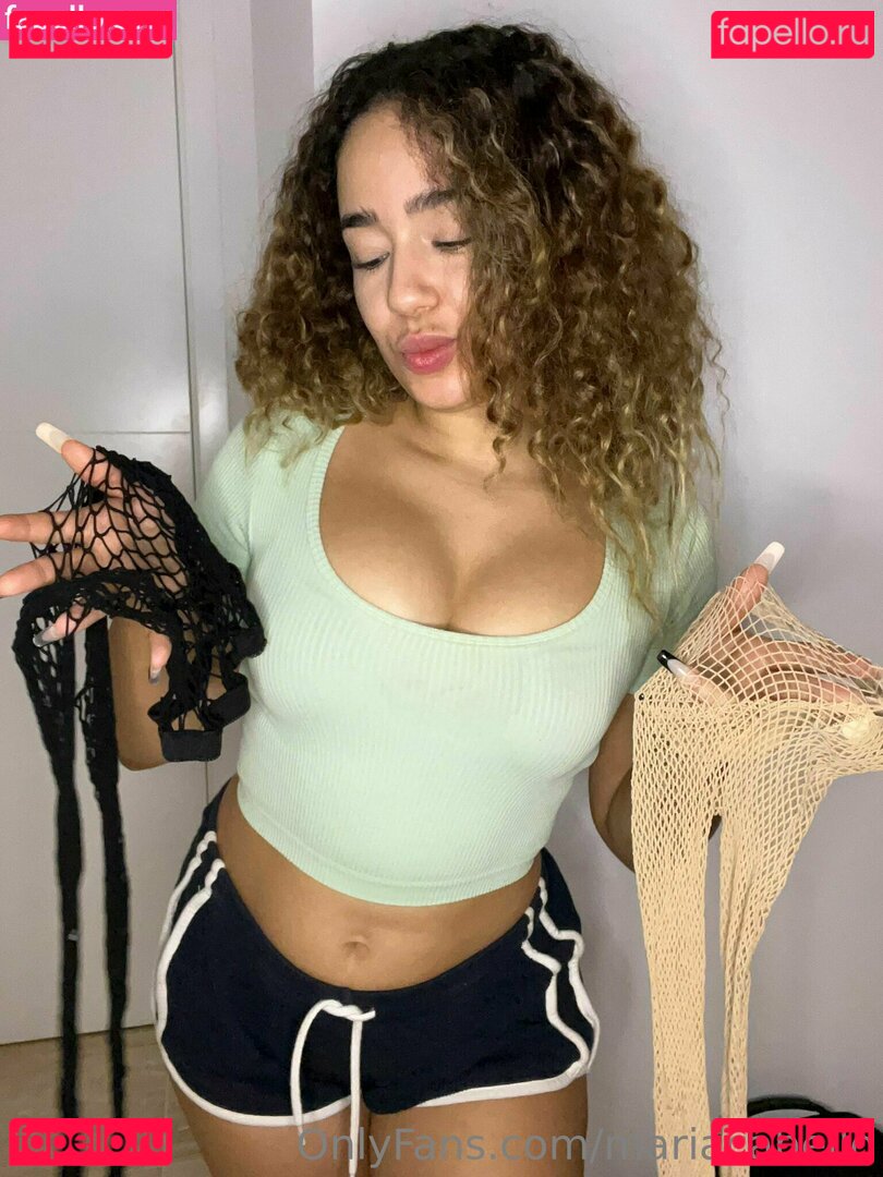mariacabello / myrnscabello Onlyfans Photo Gallery 