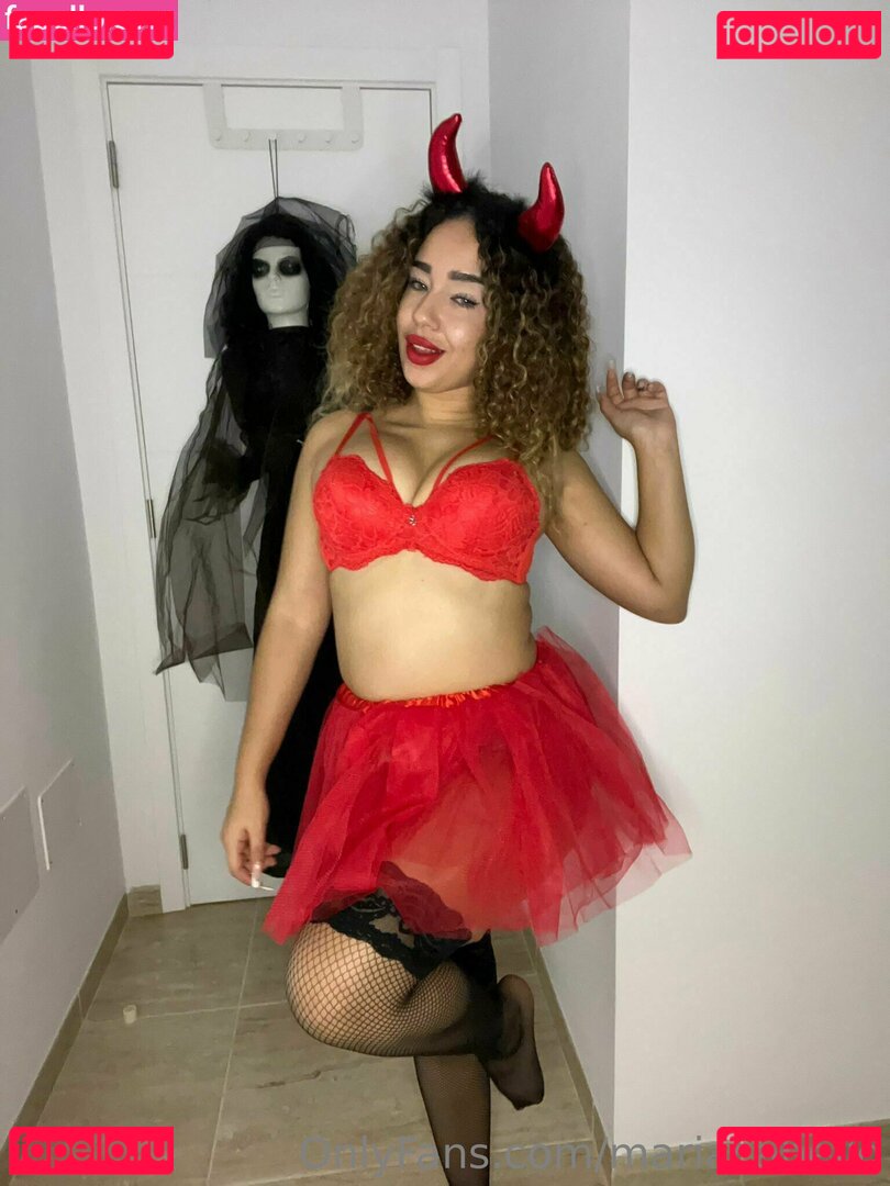 mariacabello / myrnscabello Onlyfans Photo Gallery 