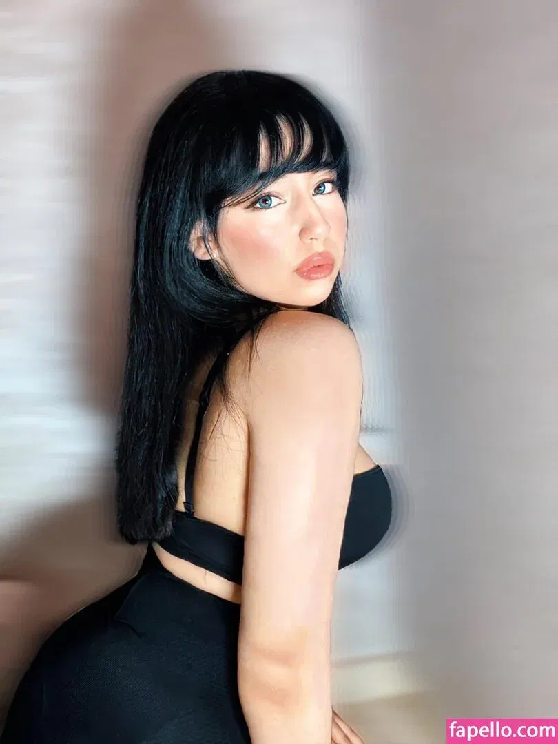 Shinny Asmr Onlyfans Photo Gallery 