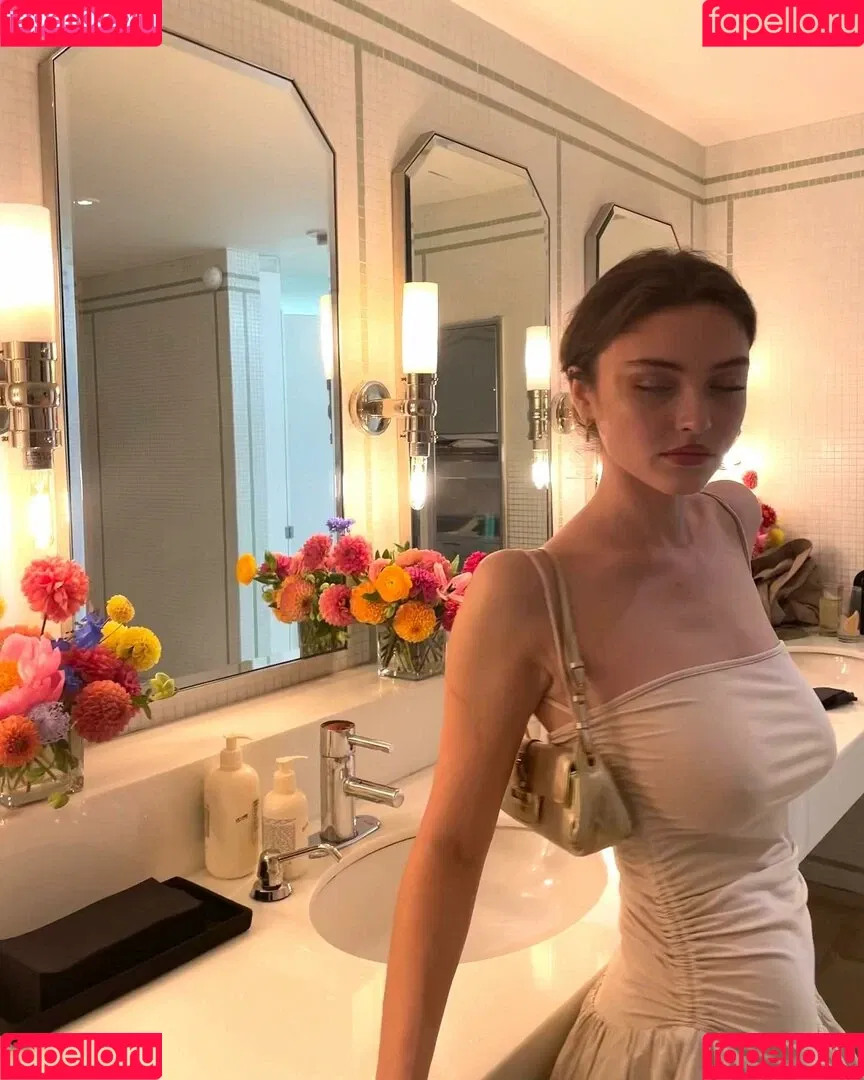 Sydney Melman Onlyfans Photo Gallery 