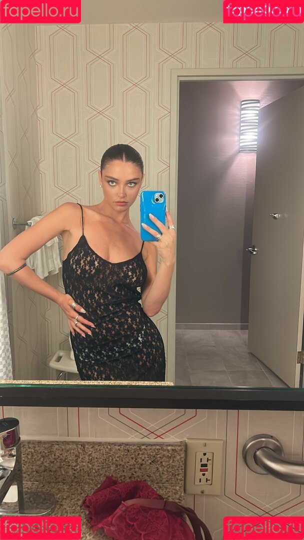 Sydney Melman Onlyfans Photo Gallery 