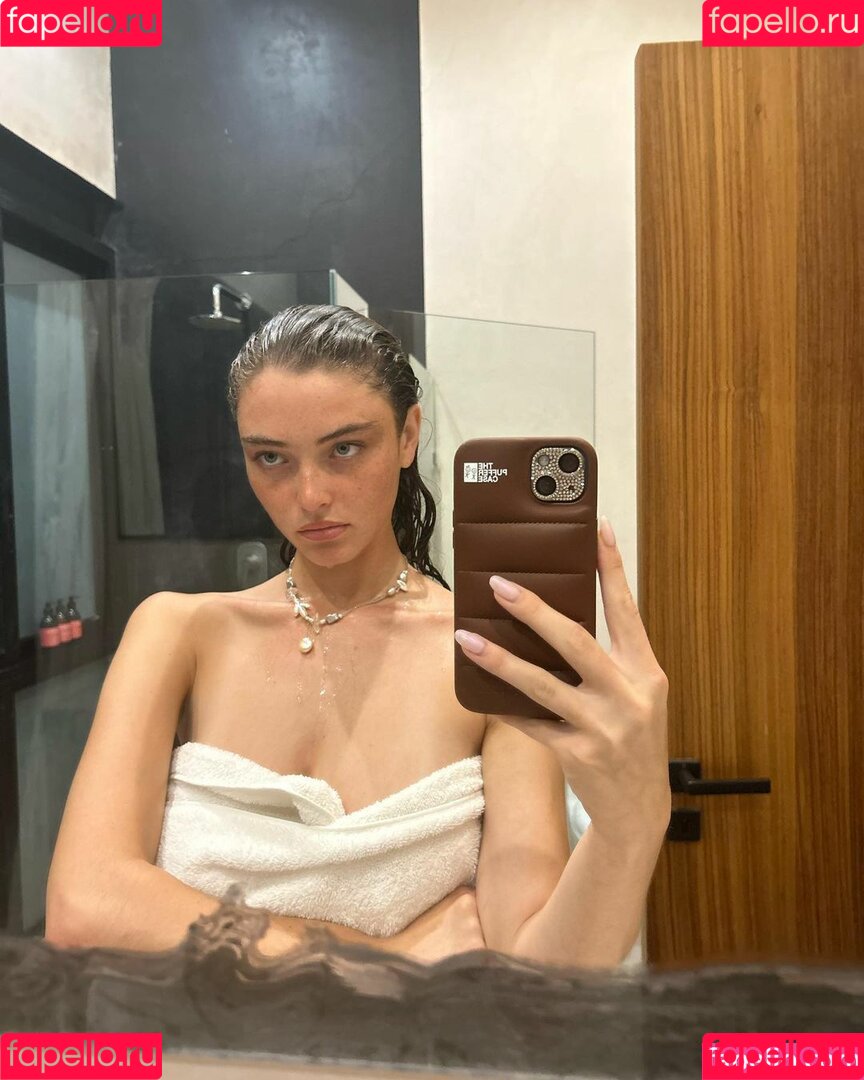 Sydney Melman Onlyfans Photo Gallery 