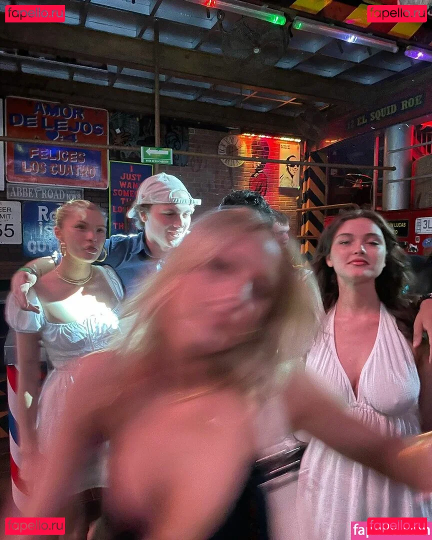 Sydney Melman Onlyfans Photo Gallery 