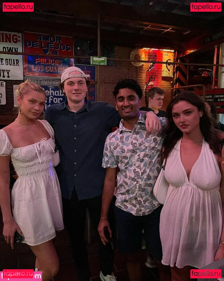 Sydney Melman Onlyfans Photo Gallery 