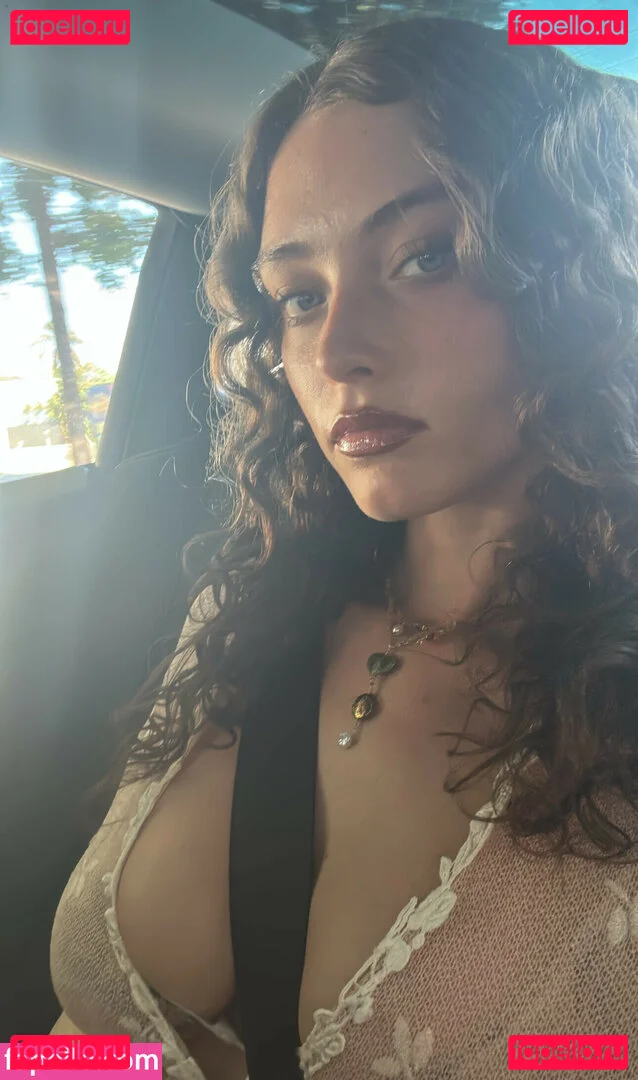 Sydney Melman Onlyfans Photo Gallery 