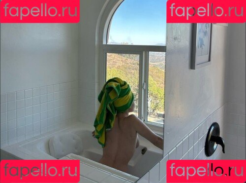 Sydney Melman Onlyfans Photo Gallery 